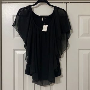 Chic women’s blouse